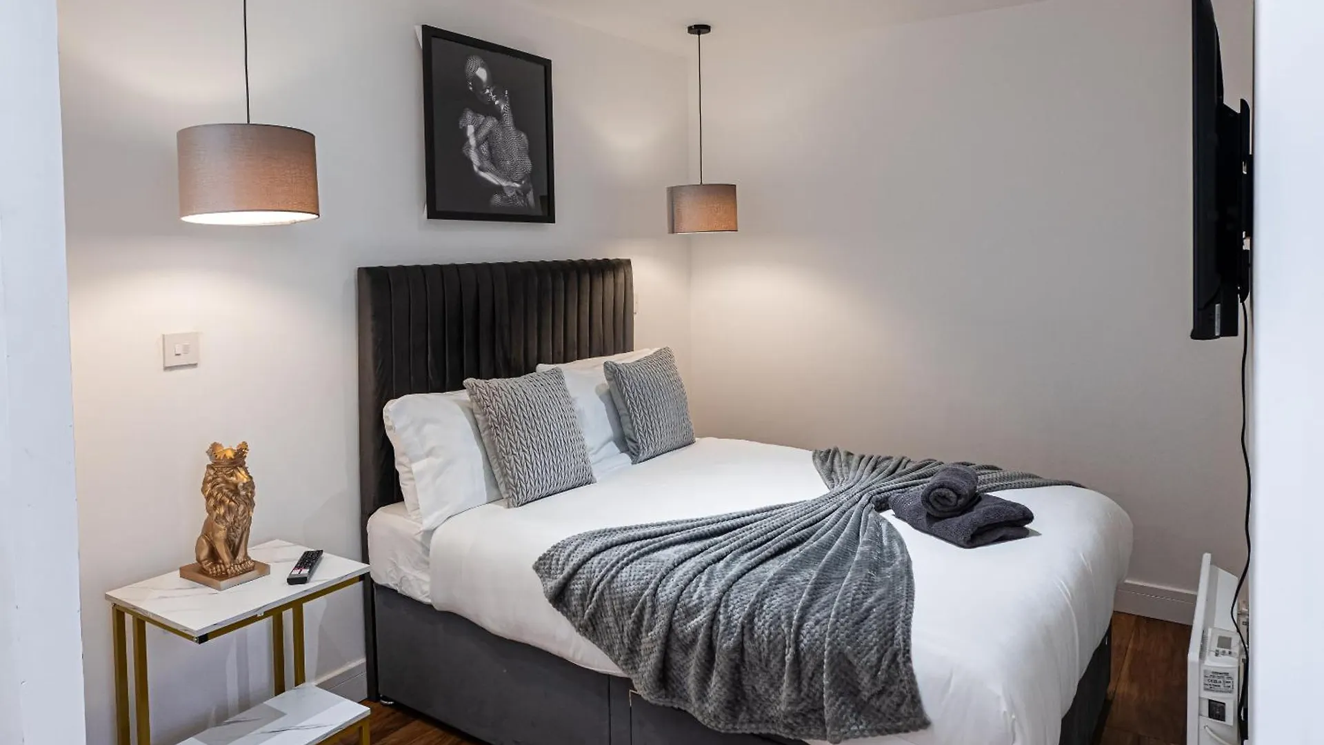 Manhattan Luxury Suites Bradford  Velká Británie
