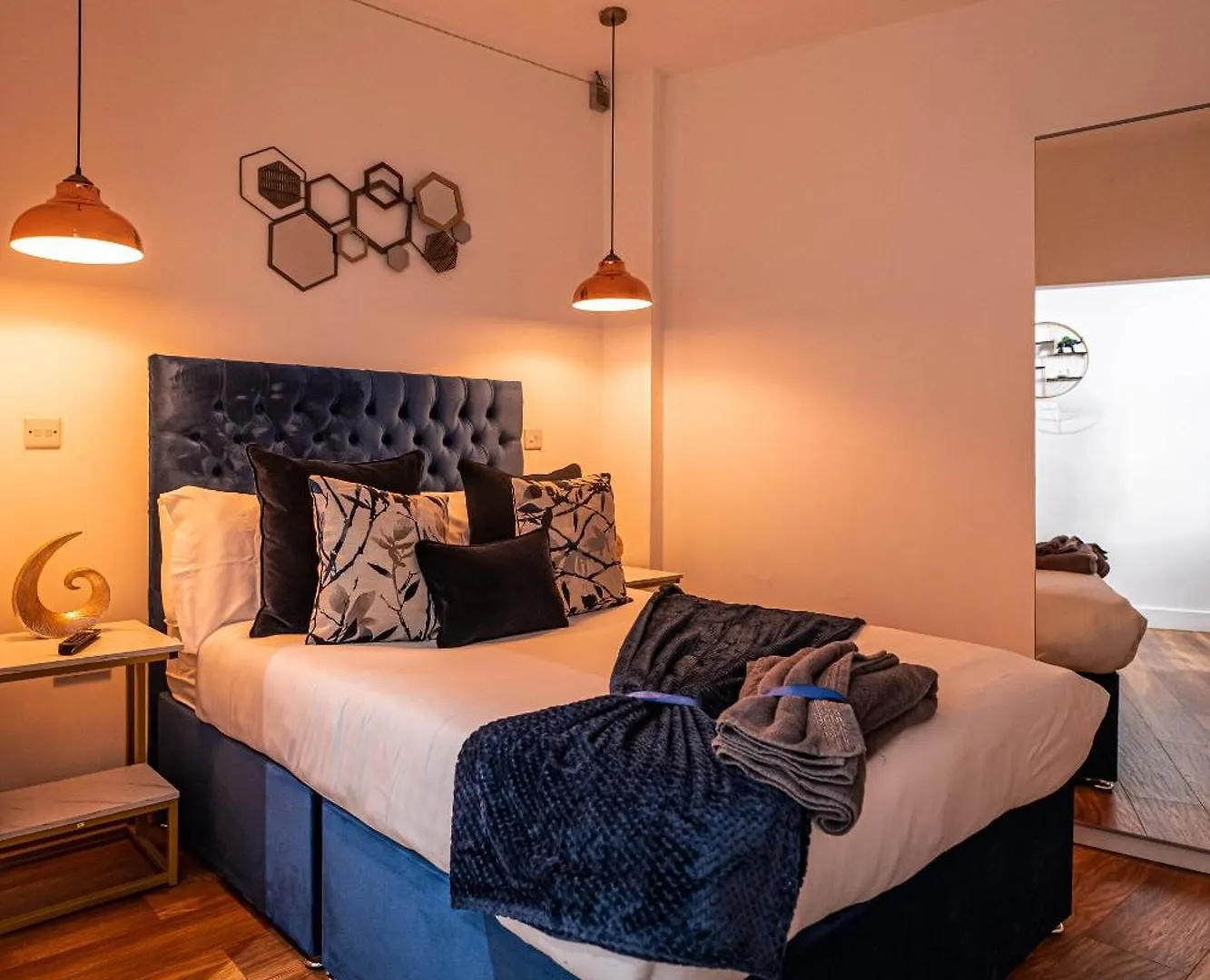 Manhattan Luxury Suites Bradford  0*, Bradford (West Yorkshire) Velká Británie
